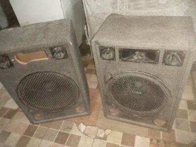 vendo caja para parlante del 15