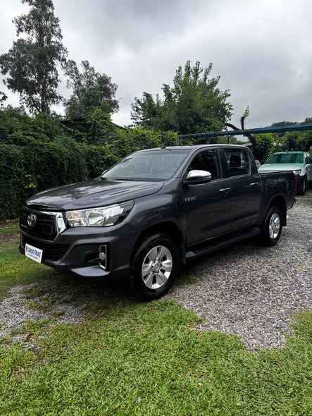 TOYOTA HILUX SRV 4X2 MOTOR 2.8 2020