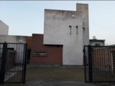 Alquilo Casa en zona Los nogales