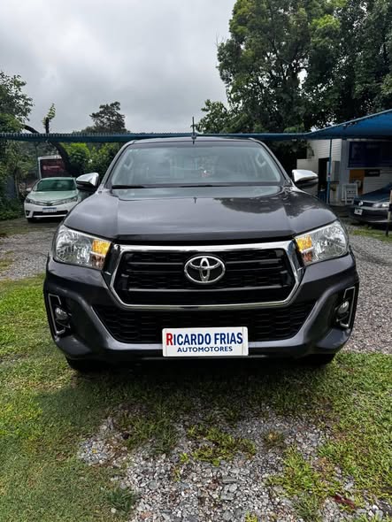 TOYOTA HILUX SRV 4X2 MOTOR 2.8 2020