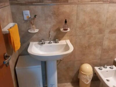 Alquilo Casa en zona Los nogales