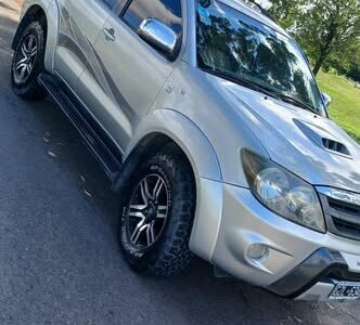 Vendo Toyota SW4 3.0 Srv