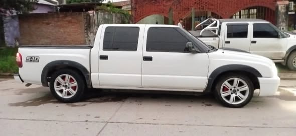 Vendo Chevrolet S10 impecable 2012