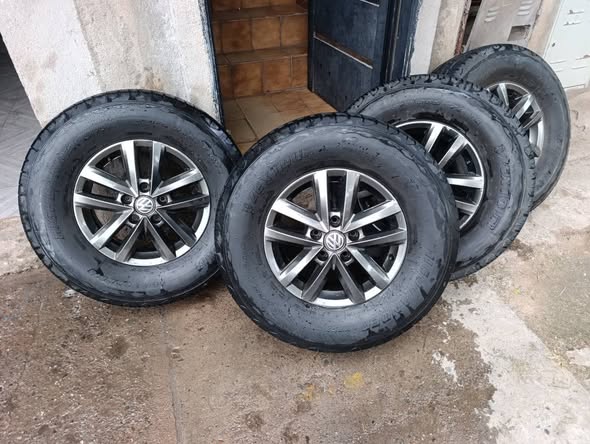 Vendo llantas de Amarok originales