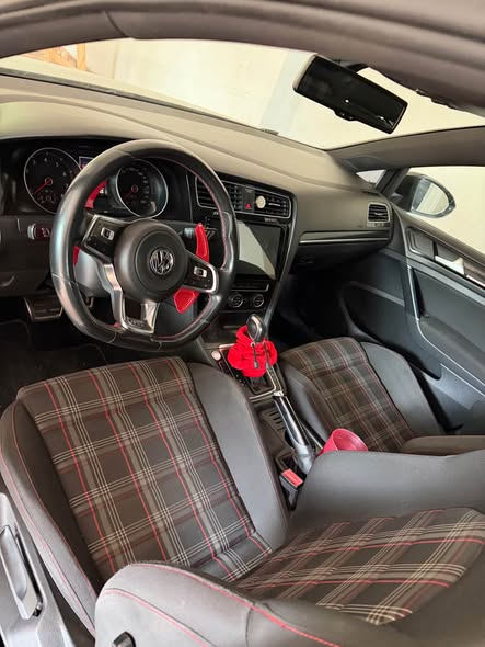 vendo golf gti mk7 DSG modelo 2016