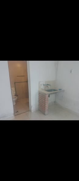 Alquilo habitación con baño privado