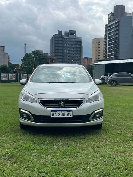 Peugeot 408 Allure Plus 2016