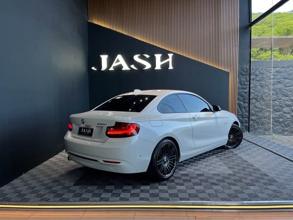 BMW 220i Coupe Sport Año 2016