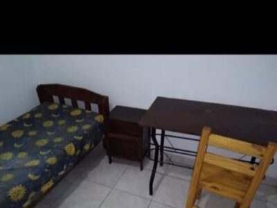 Dueño, alquila en pensión para varones