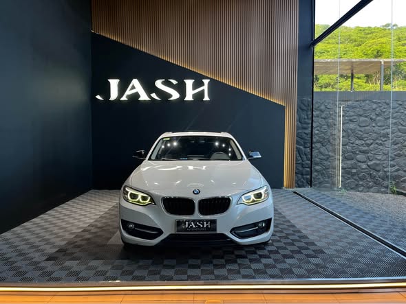 BMW 220i Coupe Sport Año 2016