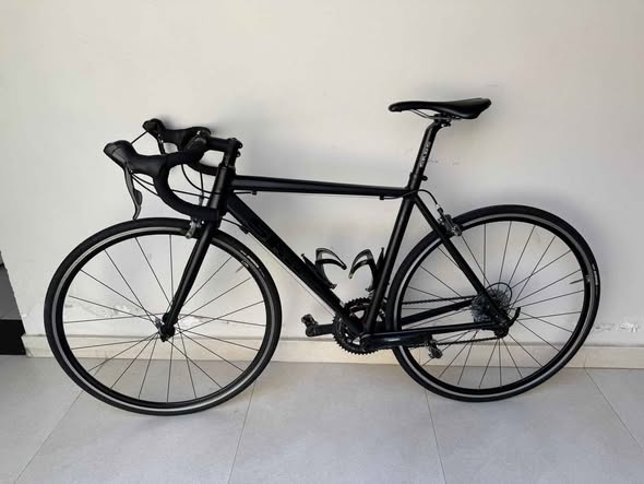 Bicicleta de ruta Sars Caped