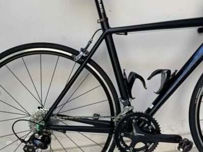 Bicicleta de ruta Sars Caped