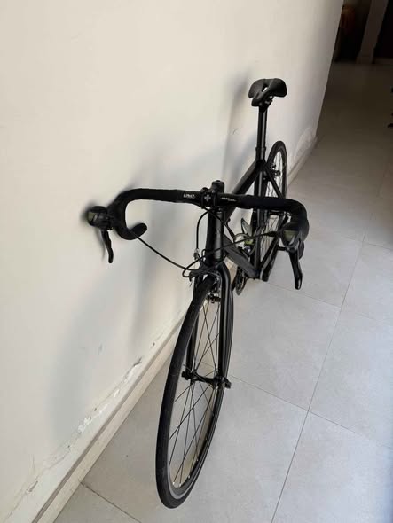 Bicicleta de ruta Sars Caped