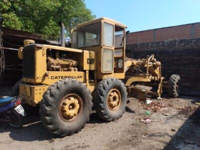 Motoniveladora caterpillar 140E