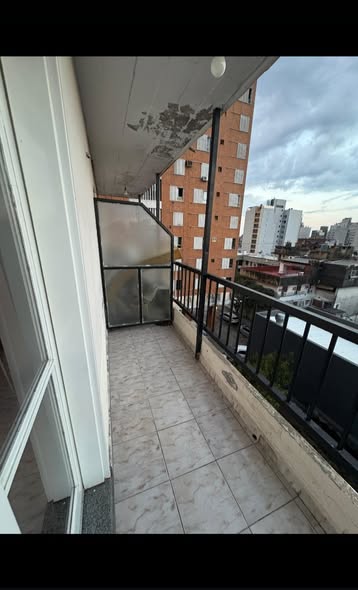 Dueño, alquila monoambiente de 35 mts2.