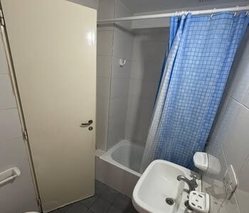 Dueño, alquila monoambiente de 35 mts2.