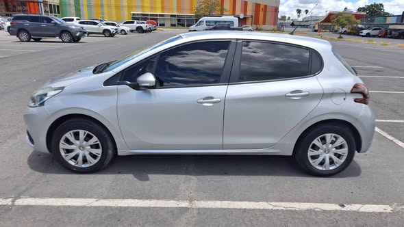 PEUGEOT 208 Motor 1.5 active AÑO 2017