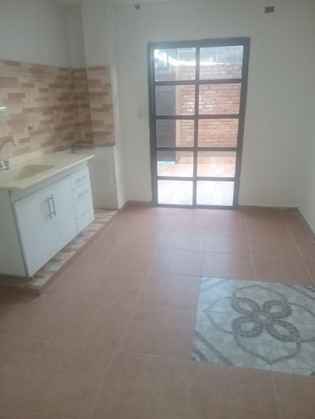 ALQUILO 2 DEPARTAMENTOS EN YERBA BUENA