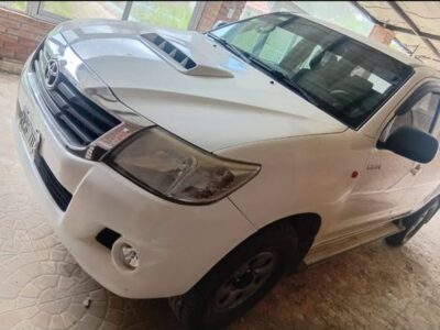 Vendo camioneta Toyota 2.5 2014