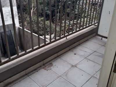 Dueño alquila monoambiente a 1