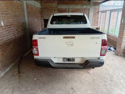 Vendo camioneta Toyota 2.5 2014
