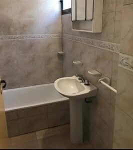 DUEÑO ALQUILA MONO DIVIDIDO ZONA CENTRO S. MARTIN 200/S.M TUC