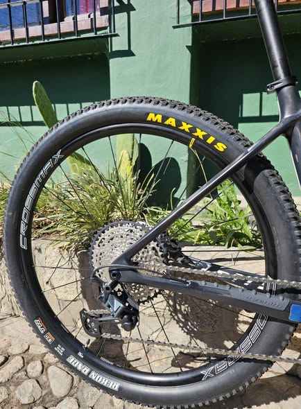 ZENITH SAGA 29" COMP CARBONO TALLE M