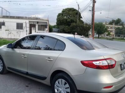 Renault Fluence modelo 2012 motor 1.6