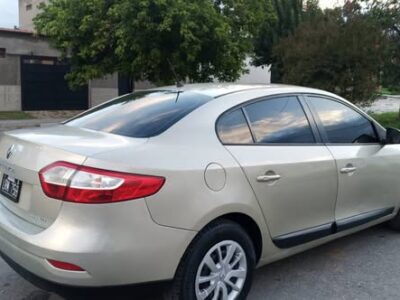 Renault Fluence modelo 2012 motor 1.6