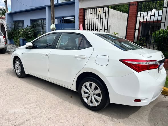 COROLLA 2016 ÚNICA DUEÑA