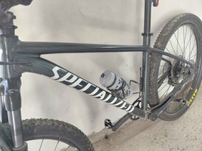 SOLO CUADRO o permuto x talle M Rock hopper talle L r29 aluminio