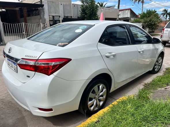 COROLLA 2016 ÚNICA DUEÑA