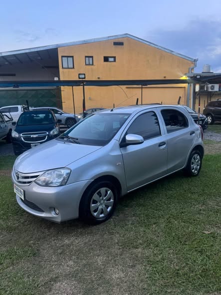 TOYOTA ETIOS X MOD 2014