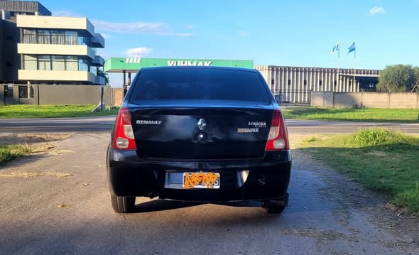 Renault logan año 2010