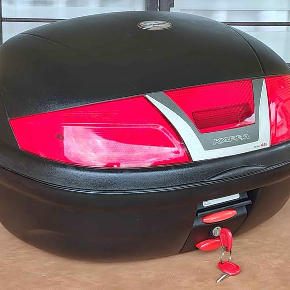 Baúl para moto. 46L Kappa