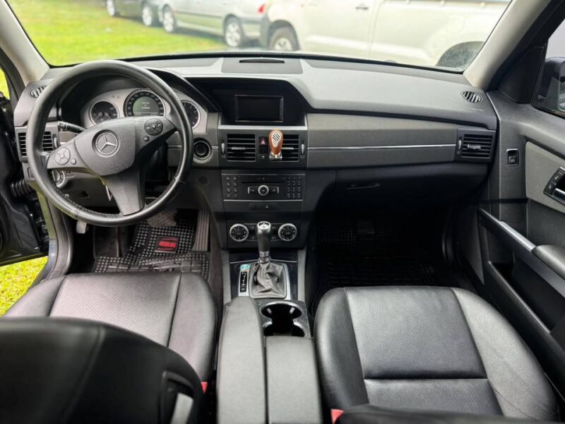 VENDO MERCEDES BENZ GLK 300 4MATIC 2012