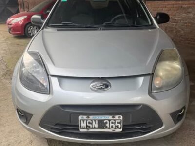 VENDO FORD KA FLY VYRAL MOTOR 1.0 MODELO 2013