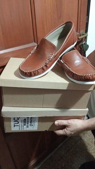 Mocasines náuticos cuero vacuno legítimo