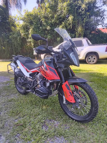 VENDO MOTO KTM ADVENTURE 790 S 2021