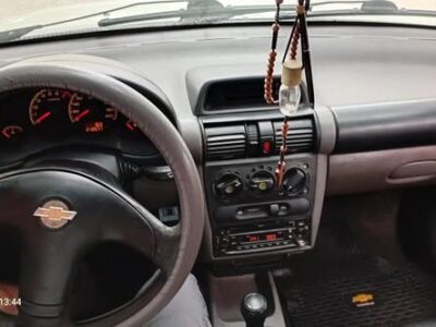 Chevrolet classic modelo 2013