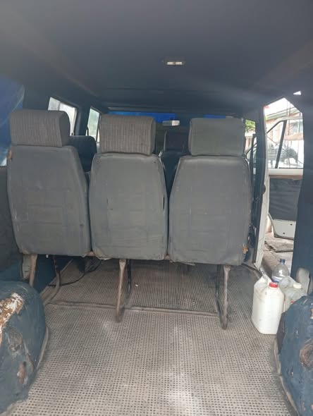 TRAFIC RENAULT DIESEL MOD 97 9 ASIENTOS