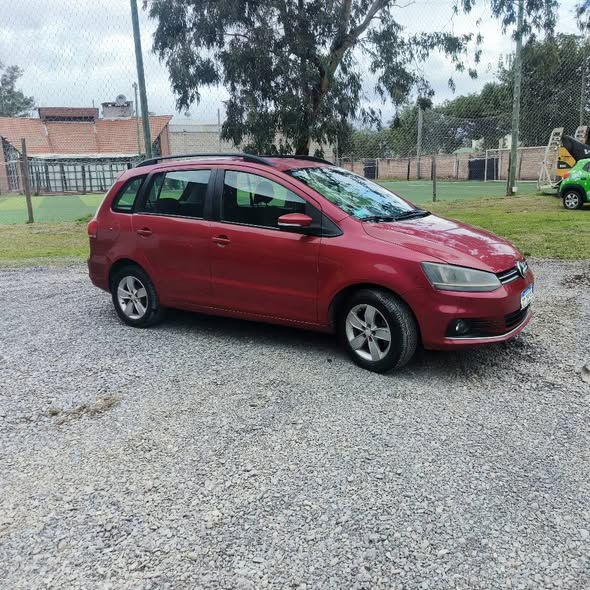 Vendo suran 2017 full GNC impecable.