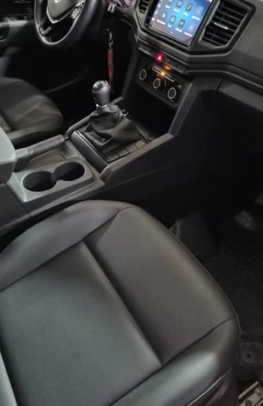 VOLKSWAGEN AMAROK 2024