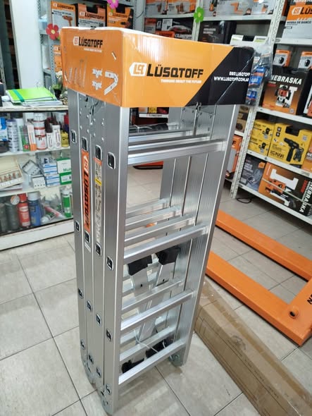 Escalera metálica Lusqtoff 16 peldaños