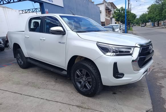 HILUX SRV 2026 AT 4x2