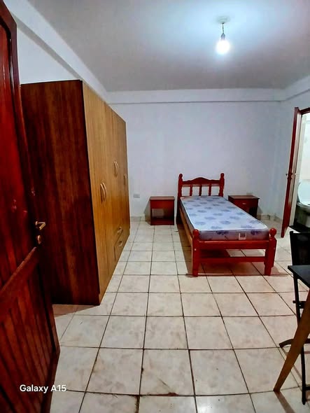 Alquilo habitación con baño privado