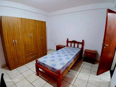 Alquilo habitación con baño privado