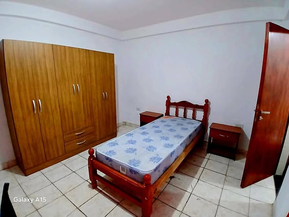 Alquilo habitación con baño privado