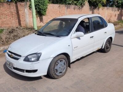 Chevrolet corsa clasic 2013