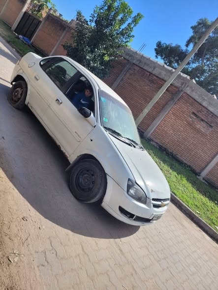 Chevrolet corsa clasic 2013